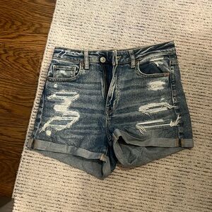 American Eagle blue ripped jeans shorts women’s size 4